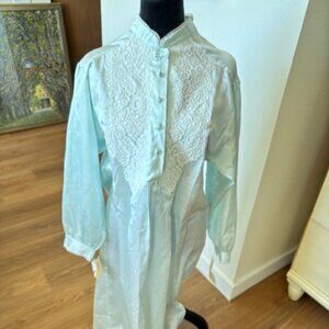 Linda Vintage NWT Light Blue Satin Lace Nightgown Medium